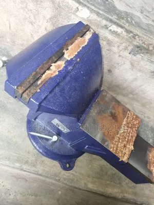 Bench Vice (Heavy Duty 10")