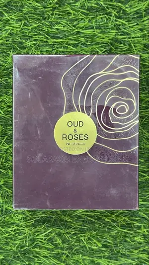 Oud and Roses