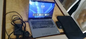 Laptop Dell Latitude 5310 2-in-1 8GB Intel Core i7 SSD 250GB
