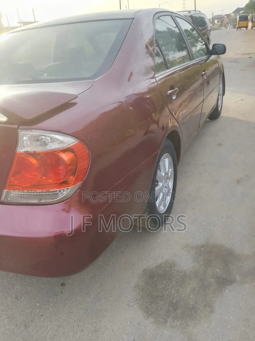 Toyota Camry 2.4 WT-i 2005 Red
