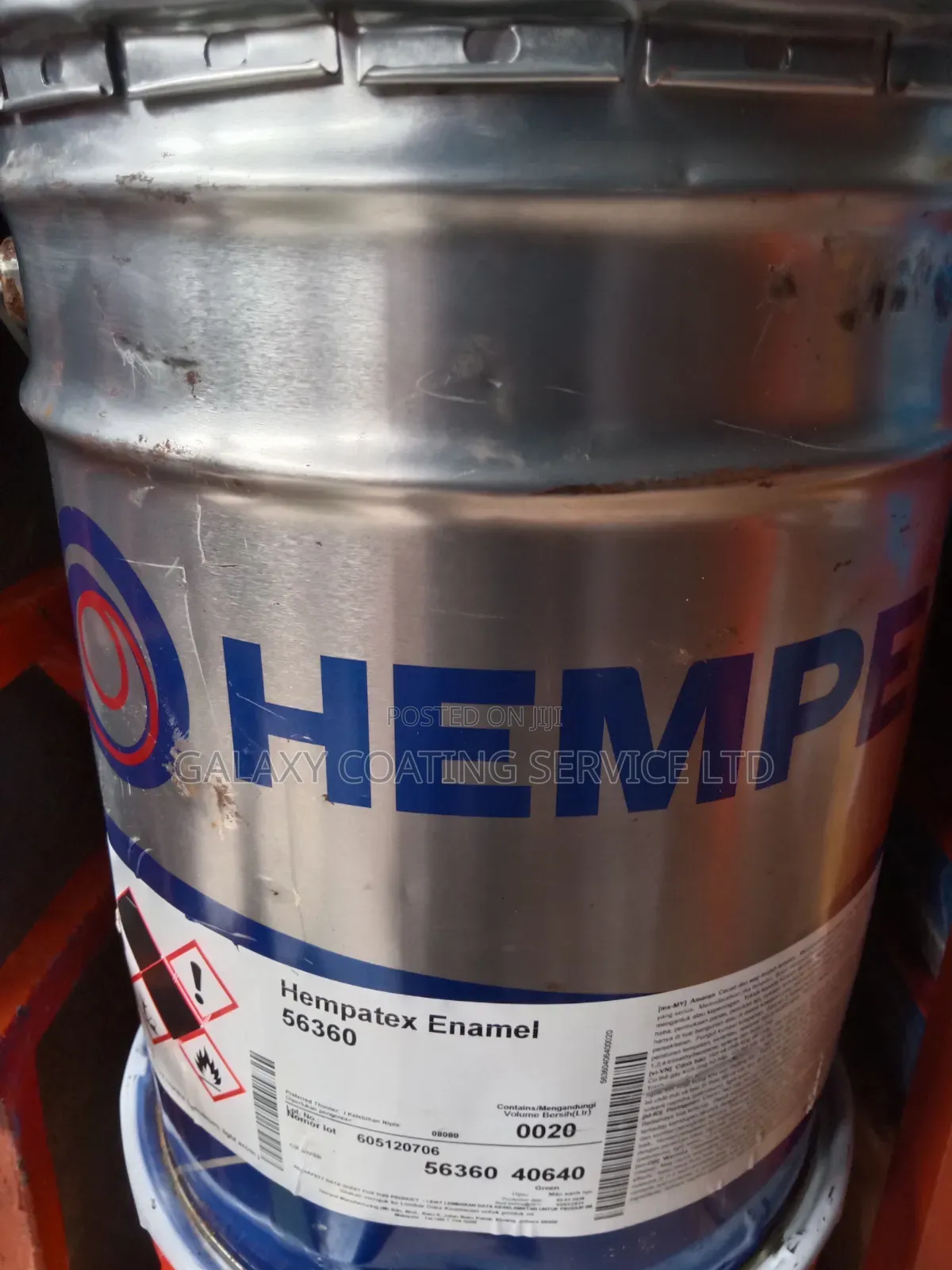 Hempatex Enamel Green