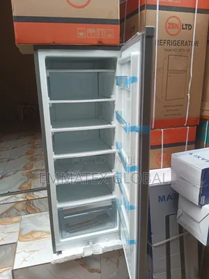 QUALITY Zen Upright Freezer