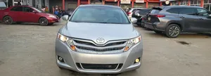Toyota Venza 2010 Silver