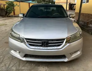 Honda Accord EX 4dr Sedan FWD (2.4L 4cyl 2A) 2013 Silver