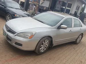 Honda Accord 2006 Silver