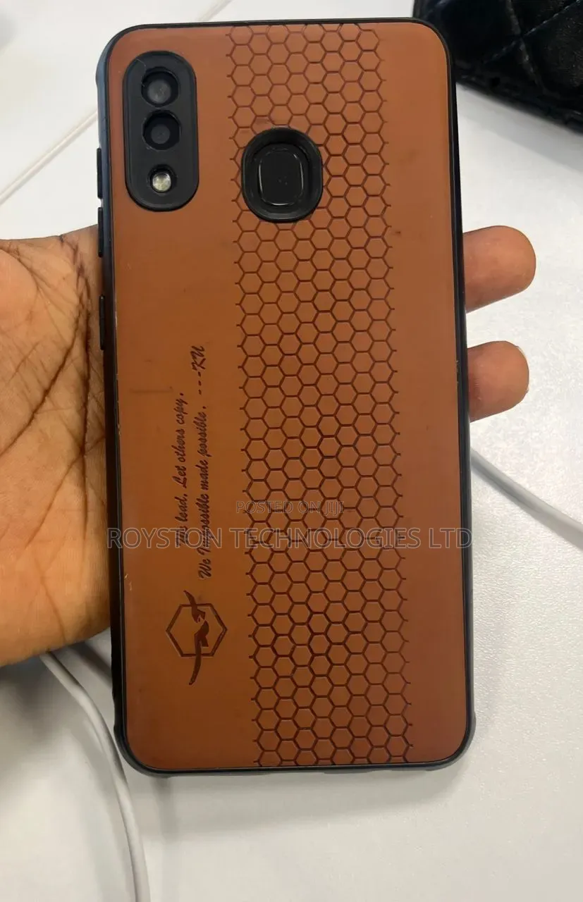 Samsung Galaxy A20 32 GB Blue