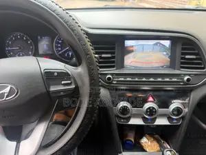 Hyundai Elantra Limited 2020 Black