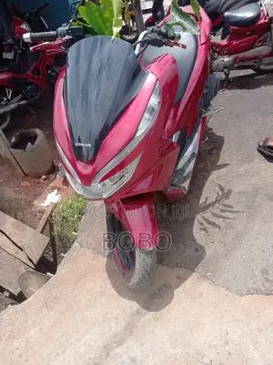 Honda 2025 Red