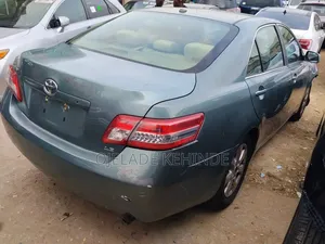 Toyota Camry 2011 Green