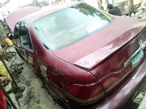 Honda Accord 2.0 SE 2002 Red