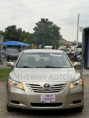 Toyota Camry LE 4dr Sedan (2.4L 4cyl 5A) 2007 Gold