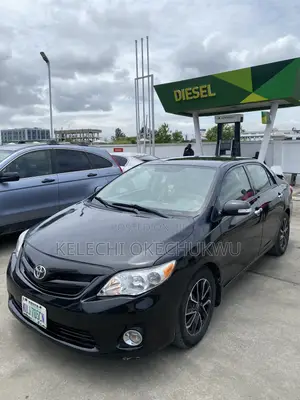 Toyota Corolla LE 4dr Sedan (1.8L 4cyl 4A) 2011 Black