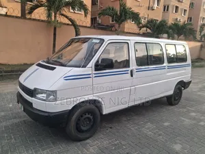 Volkswagen Transporter 2005 White