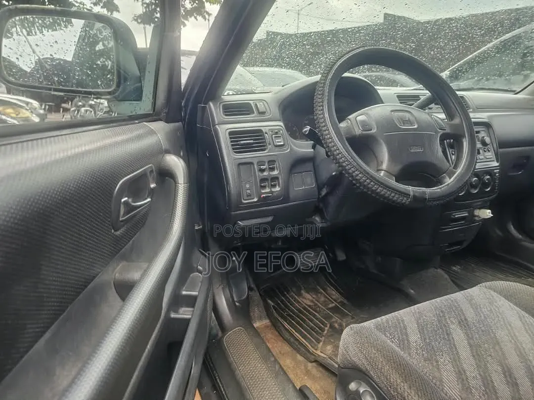 Honda CR-V 2000 Green
