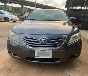 Toyota Camry XLE V6 4dr Sedan (3.5L 6cyl 6AM) 2008 Gray