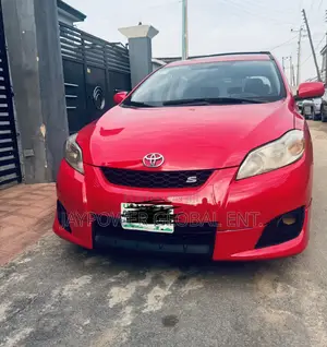 Toyota Matrix S Hatchback FWD (2.4L 4cyl 5A) 2009 Red