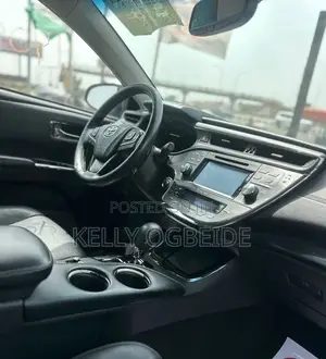 Toyota Avalon Touring Sedan FWD (3.5 6cyl 6A) 2017 Burgundy