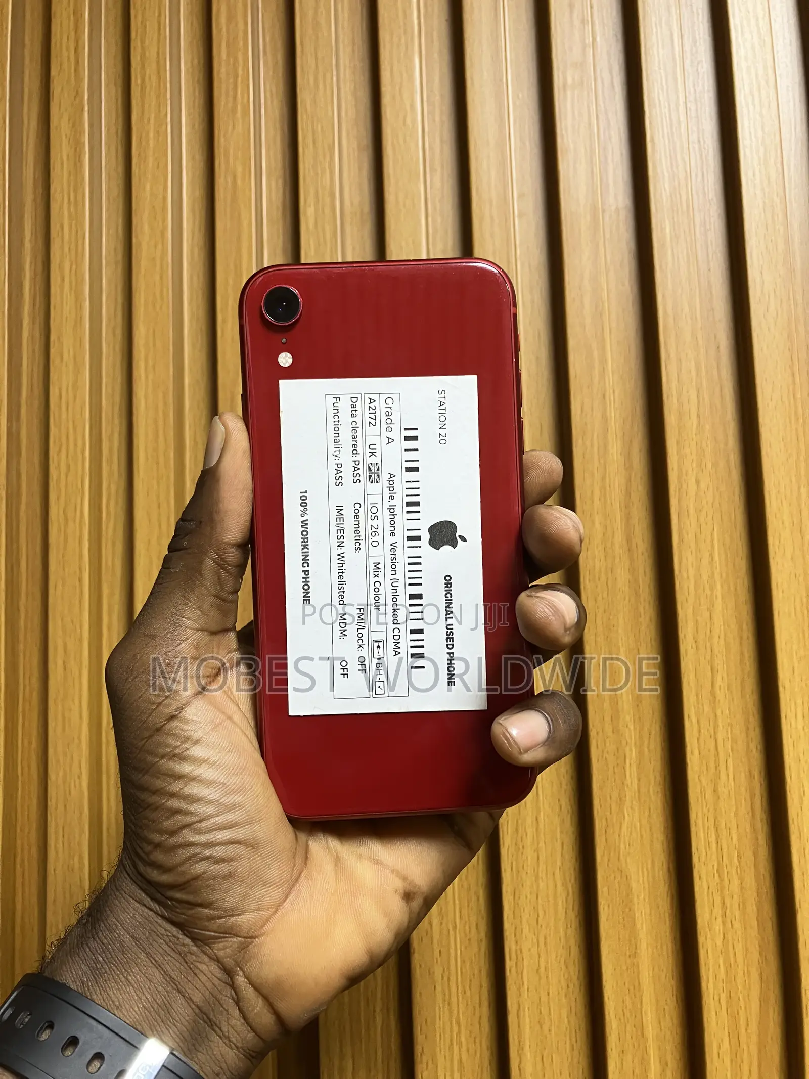 Apple iPhone XR 64 GB Red