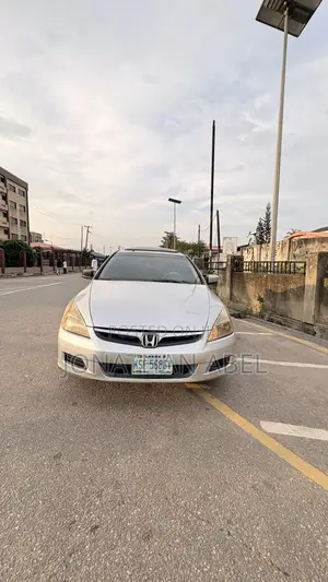 Honda Accord 2007 Silver