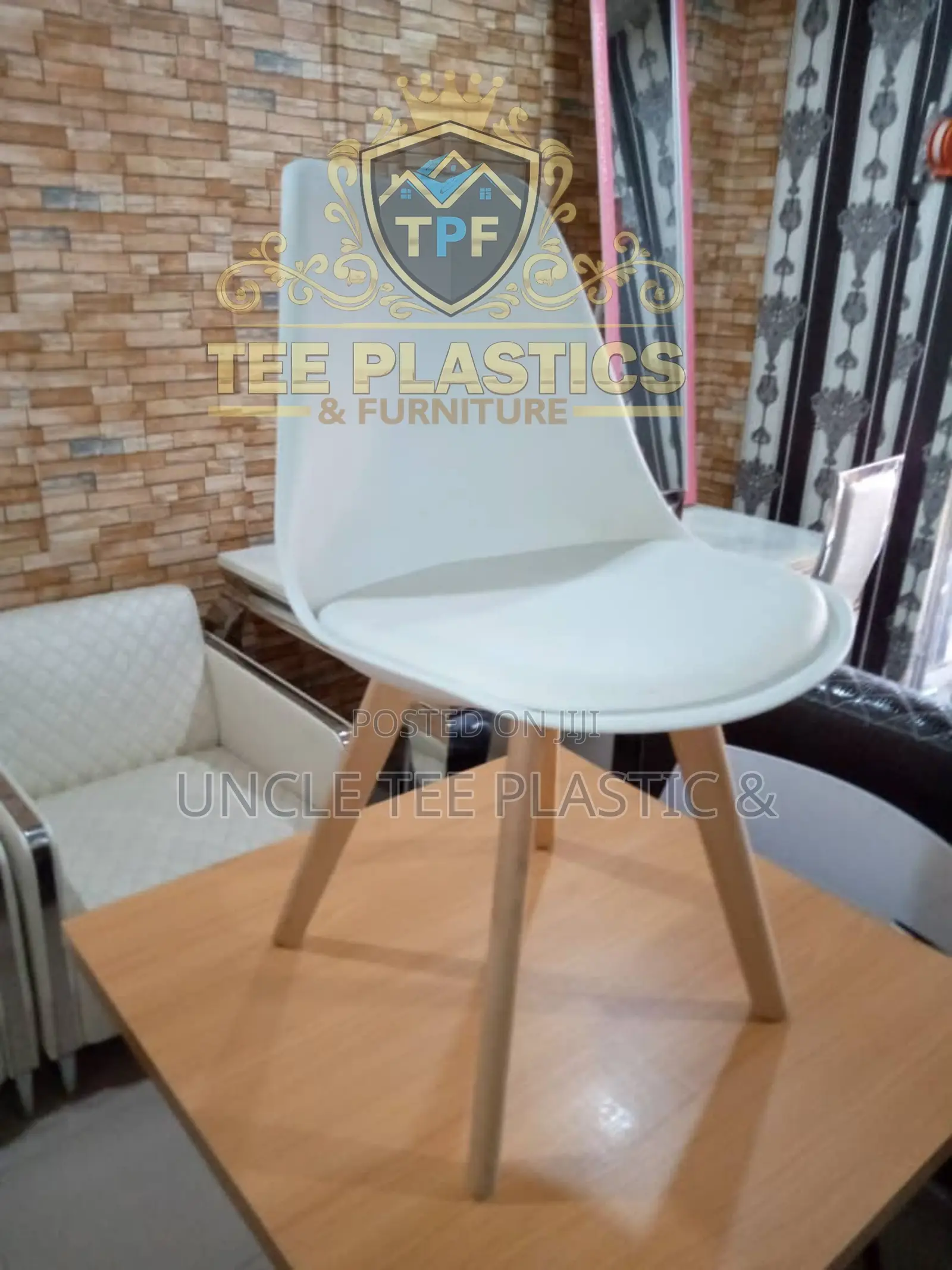 Dining Chairs Tables
