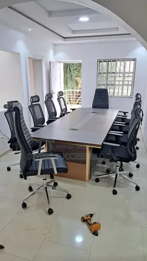 3.2mtr Luxury Executive Morden Conference Table