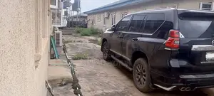 Toyota Land Cruiser Prado 2013 Black