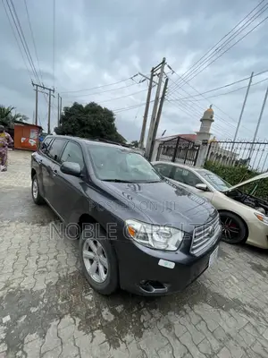Toyota Highlander 2010 Gray