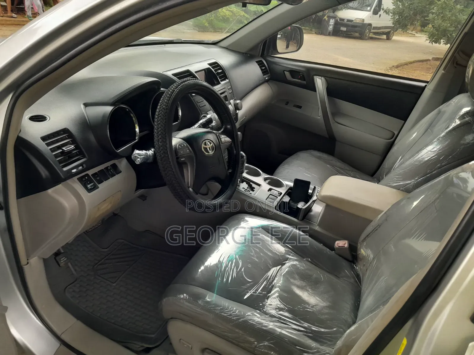 Toyota Highlander 2010 Silver