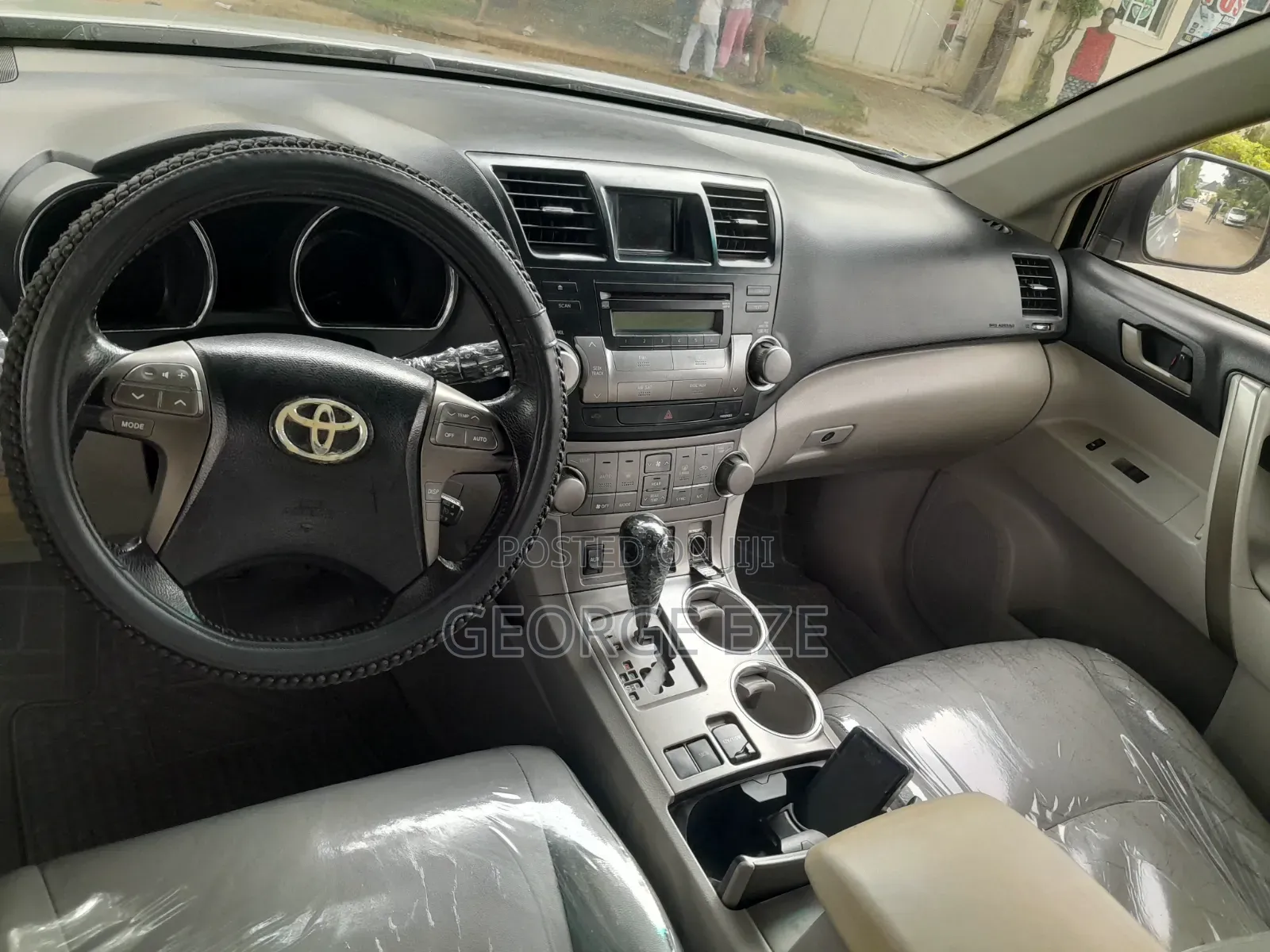 Toyota Highlander 2010 Silver