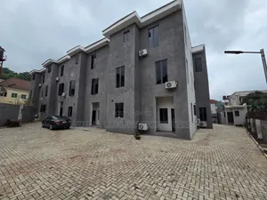 6bdrm Duplex in Dawaki Trans for rent