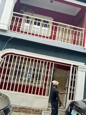 2bdrm Block of Flats in Port-Harcourt for rent