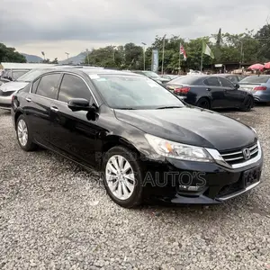 Honda Accord Touring V-6 4dr Sedan (3.5L 6cyl 6A) 2014 Black