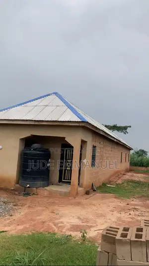 2bdrm House in Mosimi Town, Ita Oluwo for sale