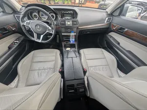 Mercedes-Benz E400 2016 Gray