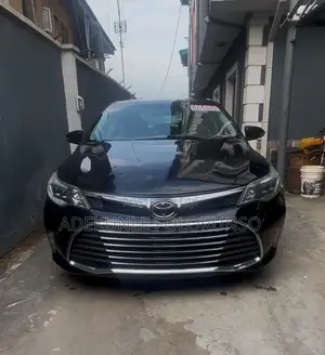 Toyota Avalon XLE FWDSedan (3.6L 6cyl 6A) 2016 Black