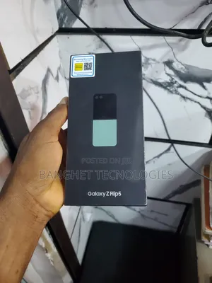 New Samsung Galaxy Z Flip5 256 GB Black