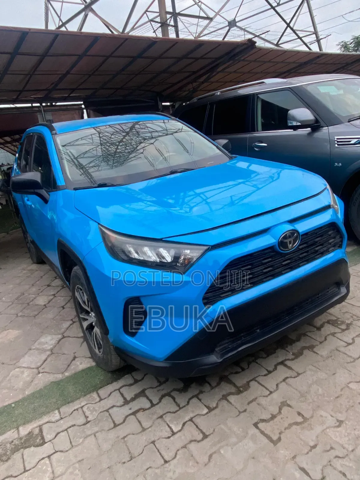 Toyota RAV4 2019 Blue