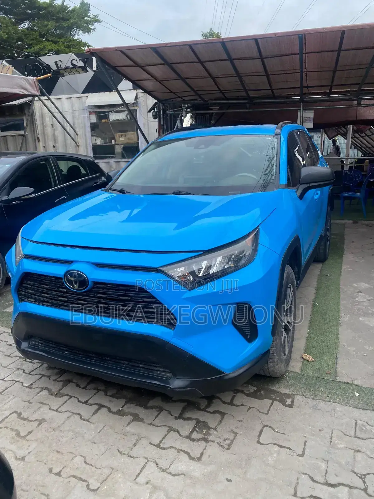 Toyota RAV4 2019 Blue
