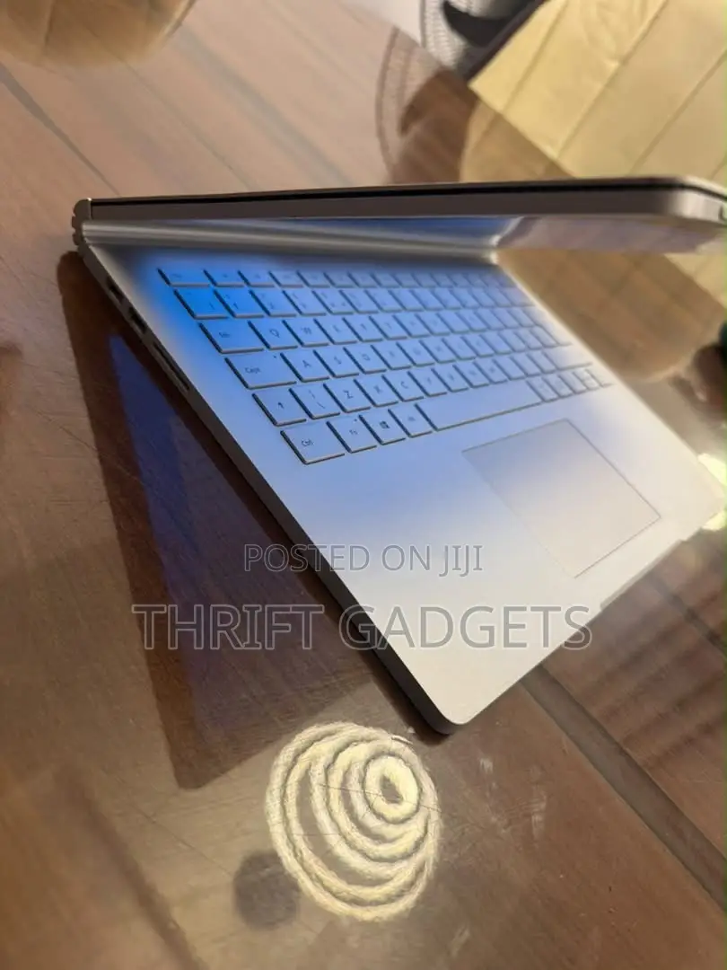 Laptop Microsoft Surface Book 2 16GB Intel Core i7 SSD 512GB