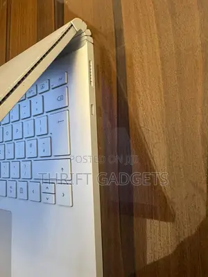 Laptop Microsoft Surface Book 2 16GB Intel Core i7 SSD 512GB