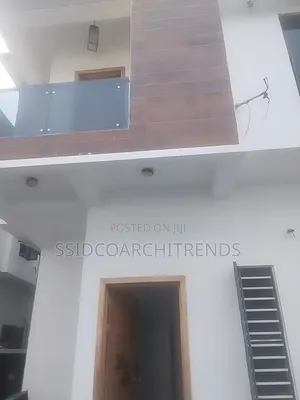 4bdrm Duplex in Call To Access, Chevron for rent