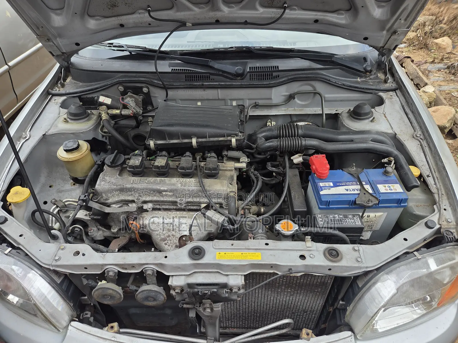 Nissan Micra 2000 Gray