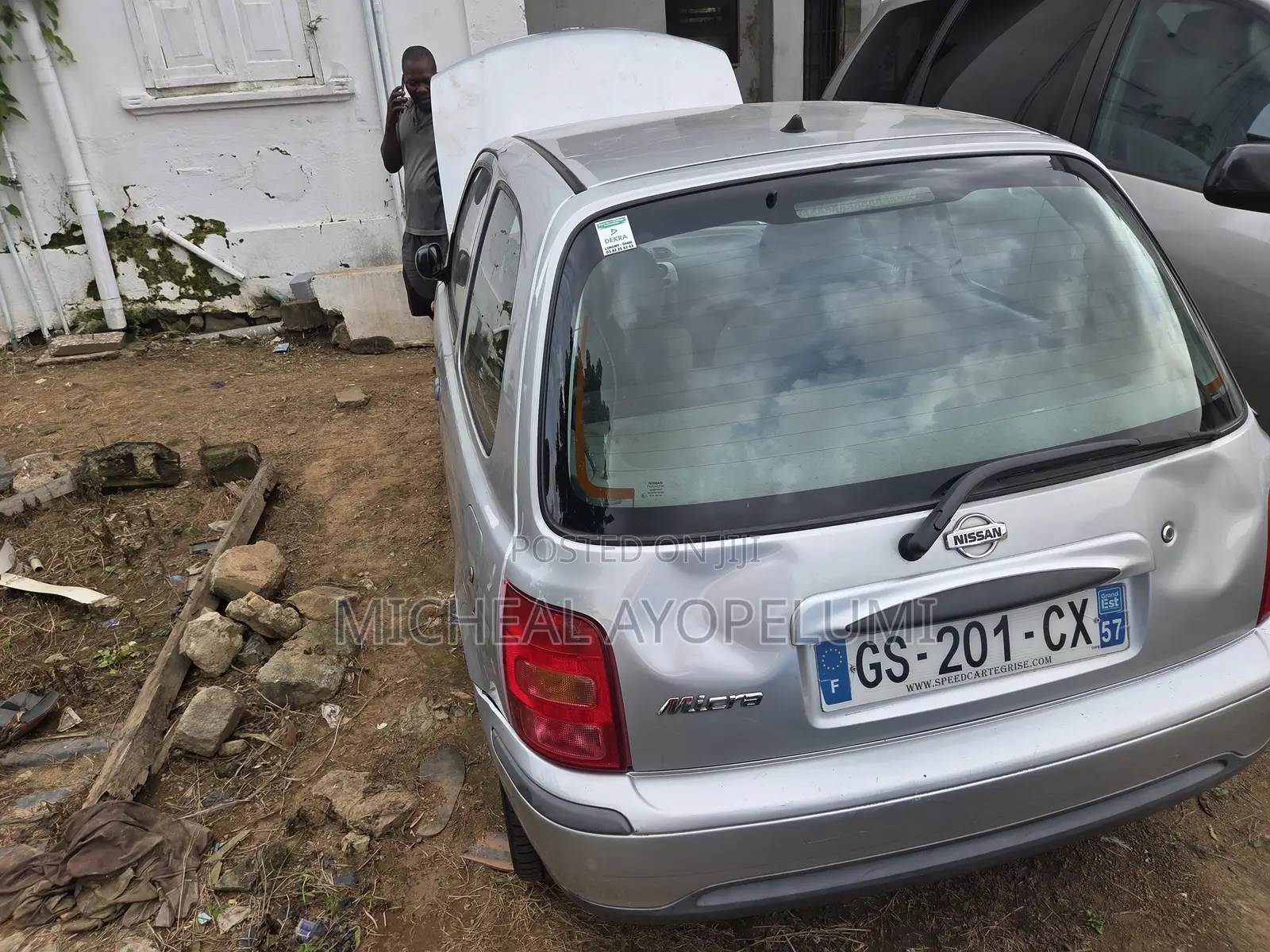 Nissan Micra 2000 Gray