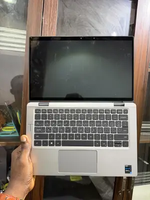 Laptop Dell Latitude 7320 16GB Intel Core i7 SSD 256GB