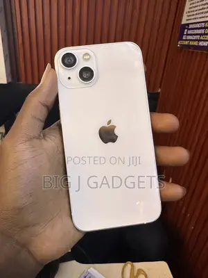 Apple iPhone 13 256 GB White