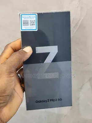 New Samsung Galaxy Z Flip3 5G 256 GB Black