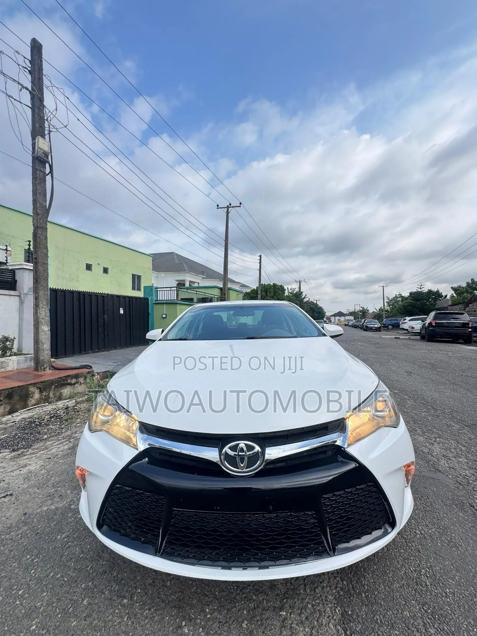 Toyota Camry 2016 White