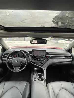 Toyota Camry XSE 2021 Red