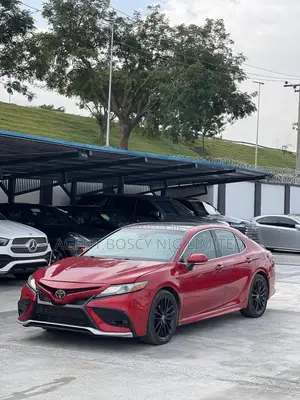 Toyota Camry XSE 2021 Red