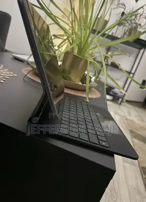 Apple Magic Keyboard Case for iPad Pro 11” / iPad Air